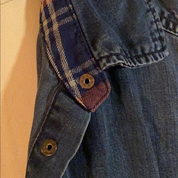 Snap-front Denim Shirt - Picture 3 of 4